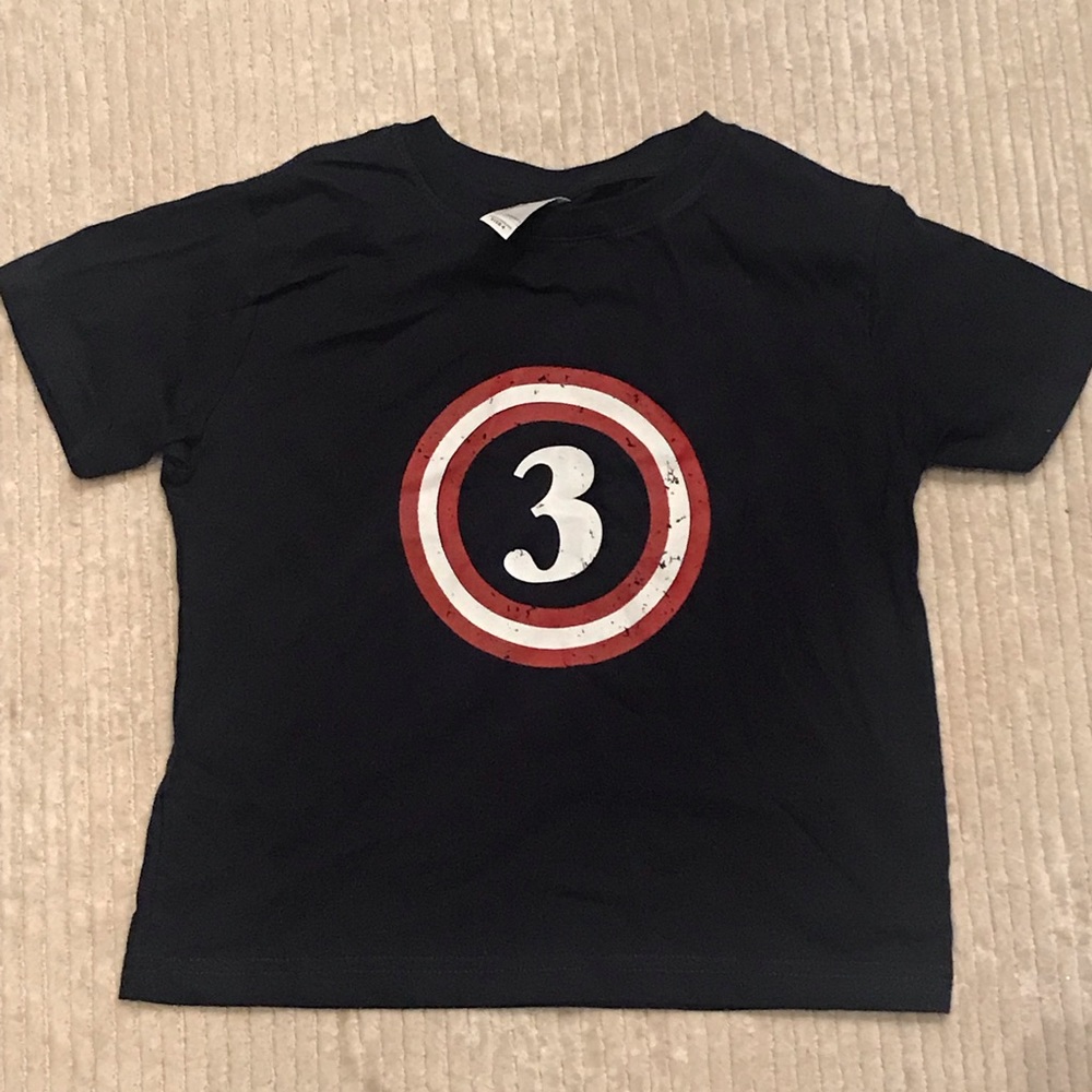 Boys’ Size 4 “3” NAVY & RED Tee